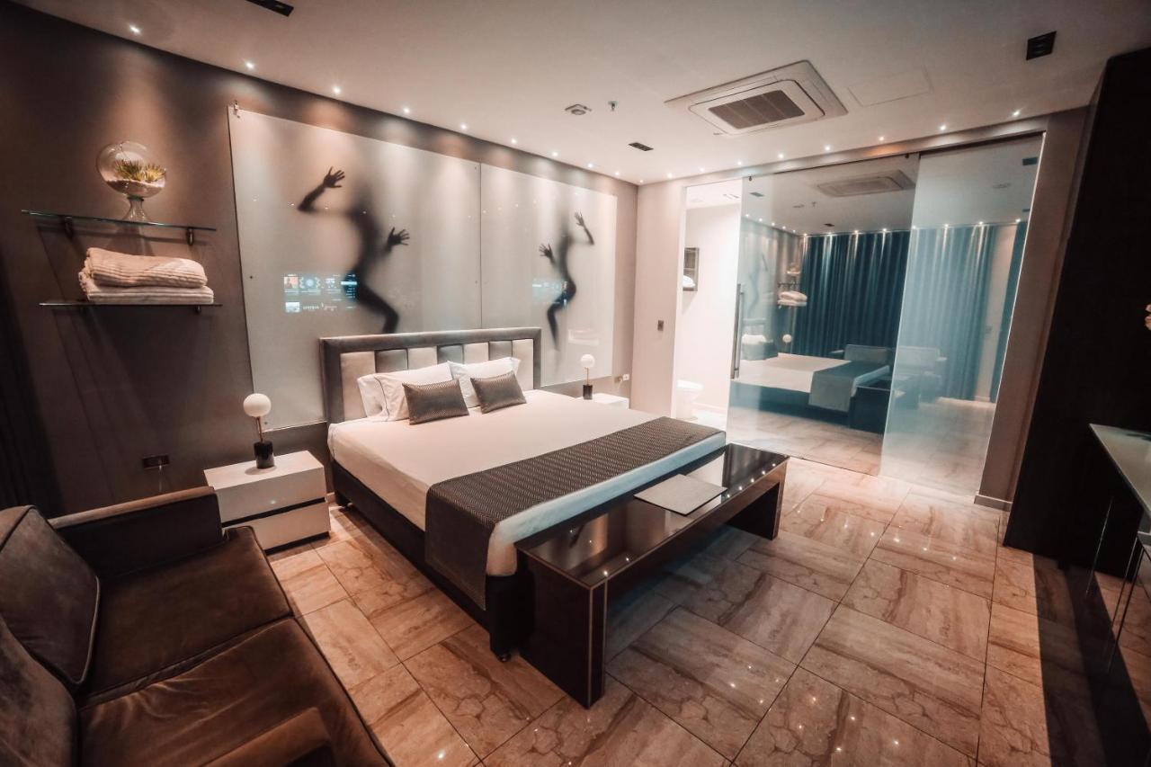1Million Luxury Suites Медельїн Екстер'єр фото