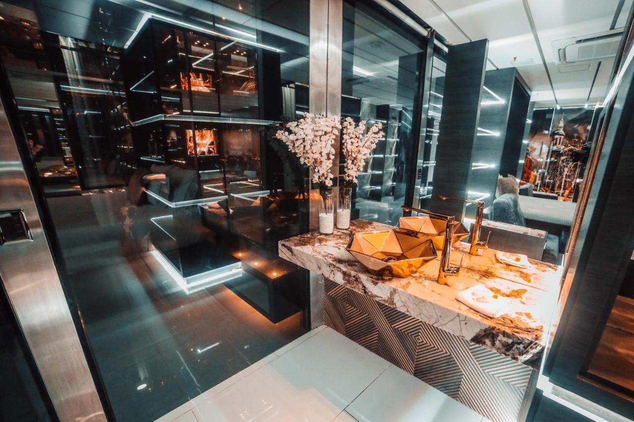 1Million Luxury Suites Медельїн Екстер'єр фото