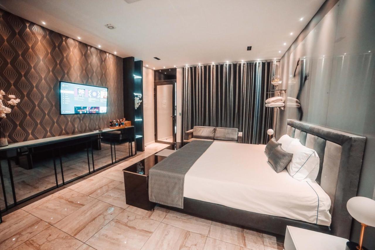 1Million Luxury Suites Медельїн Екстер'єр фото