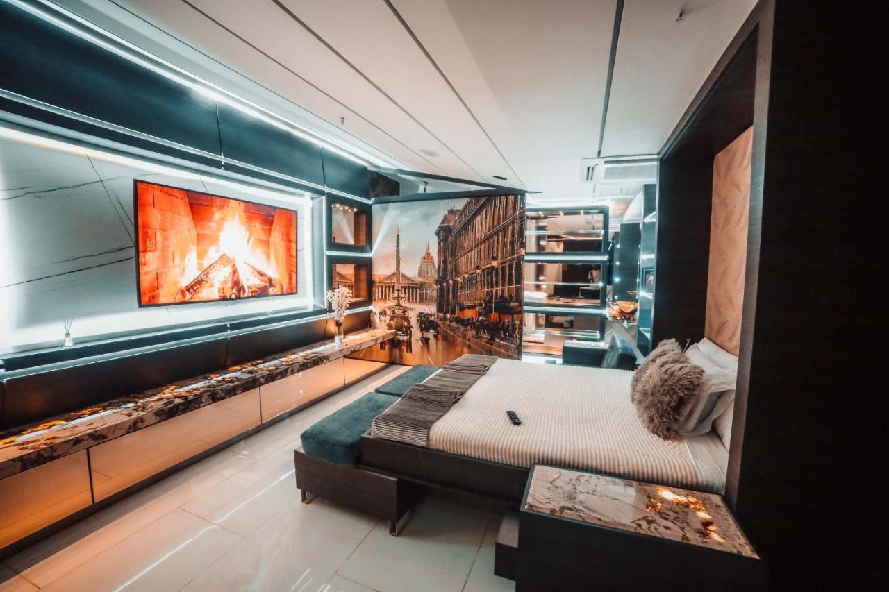 1Million Luxury Suites Медельїн Екстер'єр фото