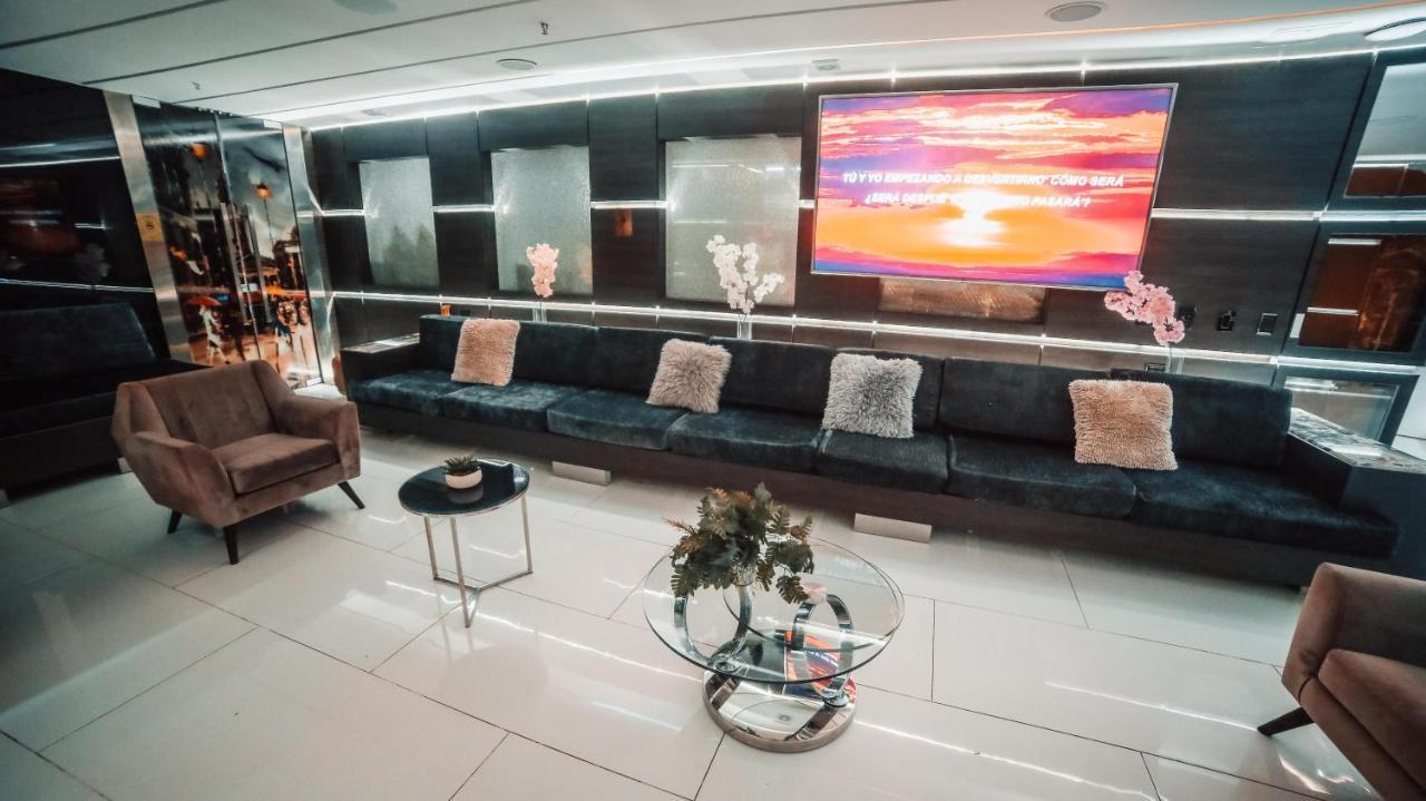 1Million Luxury Suites Медельїн Екстер'єр фото