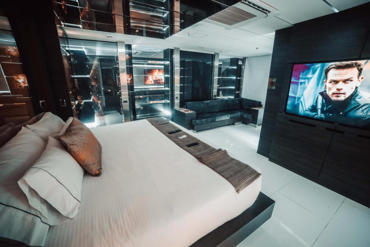 1Million Luxury Suites Медельїн Екстер'єр фото