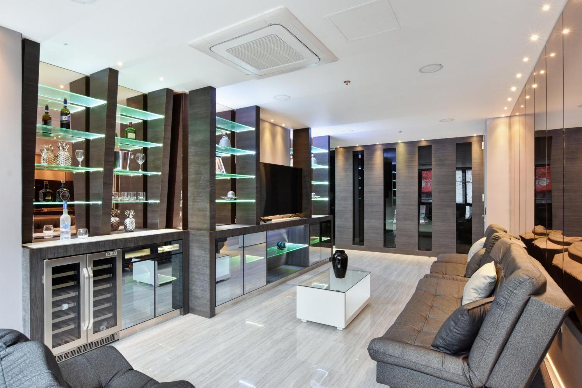 1Million Luxury Suites Медельїн Екстер'єр фото
