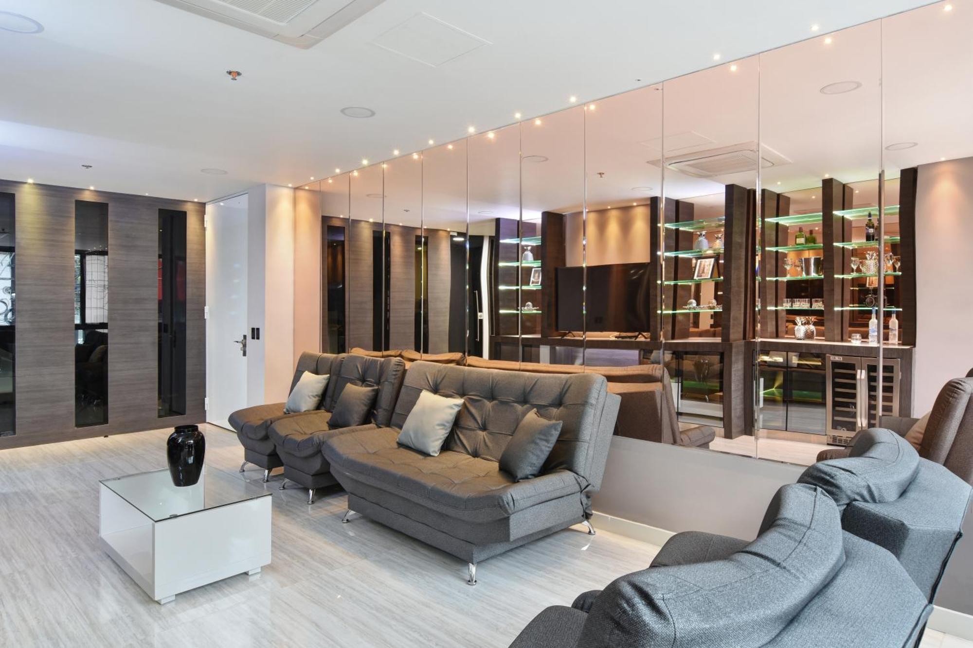 1Million Luxury Suites Медельїн Екстер'єр фото